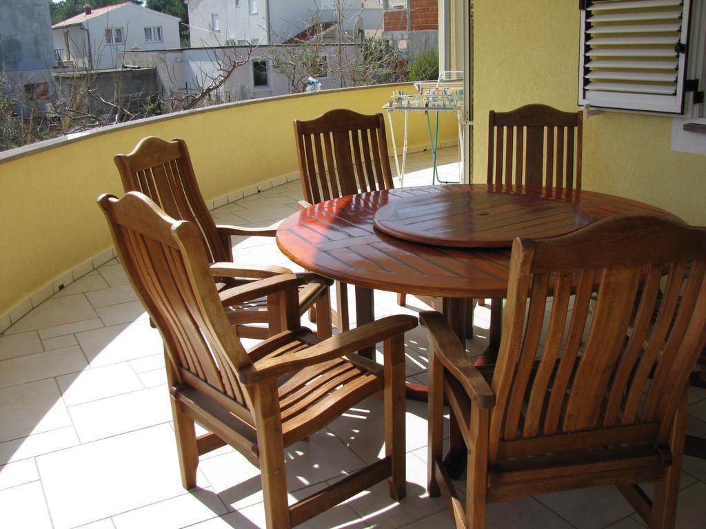 Apartment Megi Tribalj Rom bilde
