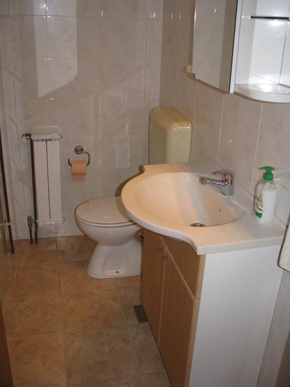 Apartment Megi Tribalj Eksteriør bilde