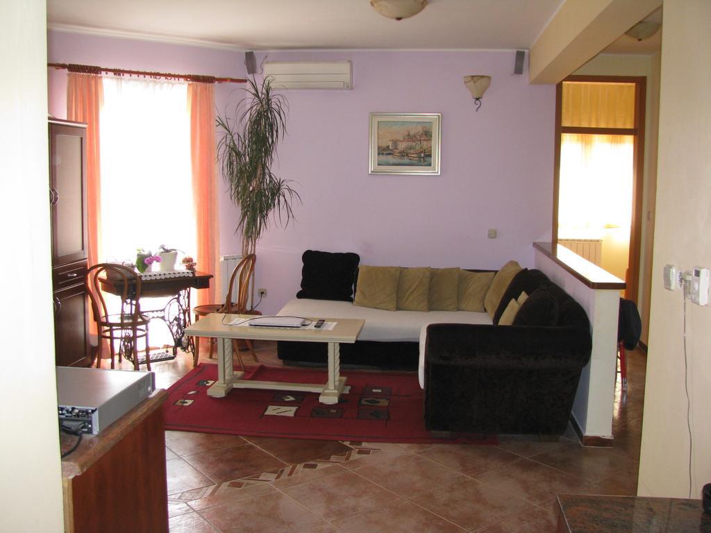 Apartment Megi Tribalj Rom bilde